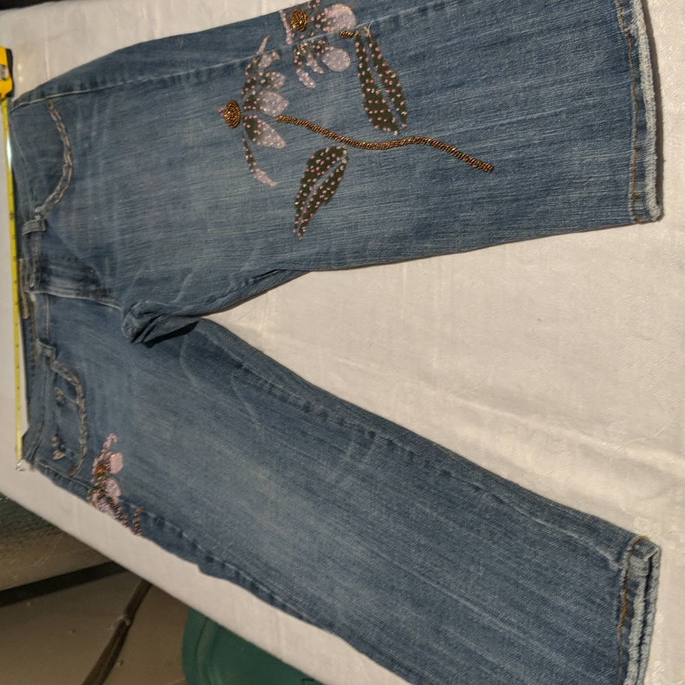 Z Cavarcci Capri's